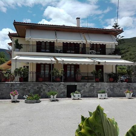 Ferienwohnung Toulatos Pantelis Pouláta Exterior foto
