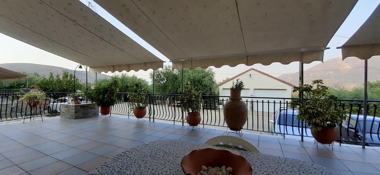 Ferienwohnung Toulatos Pantelis Pouláta Exterior foto